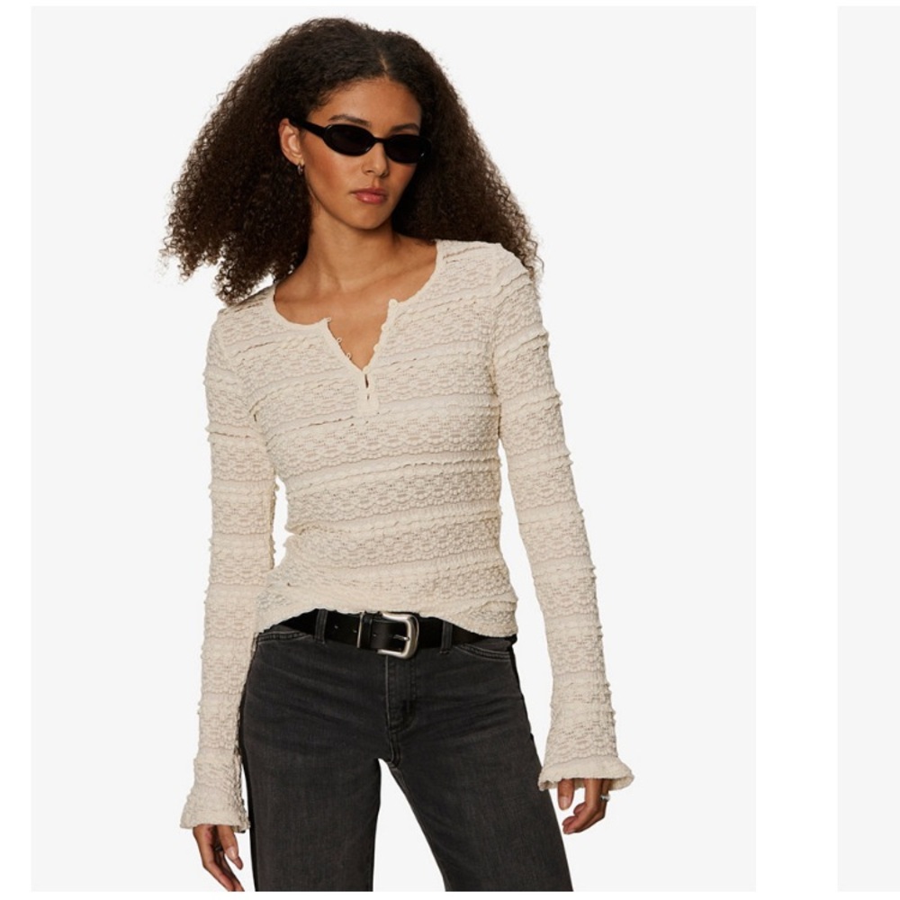 Sanctuary Cream Lace Ruffle Long Sleeve Top